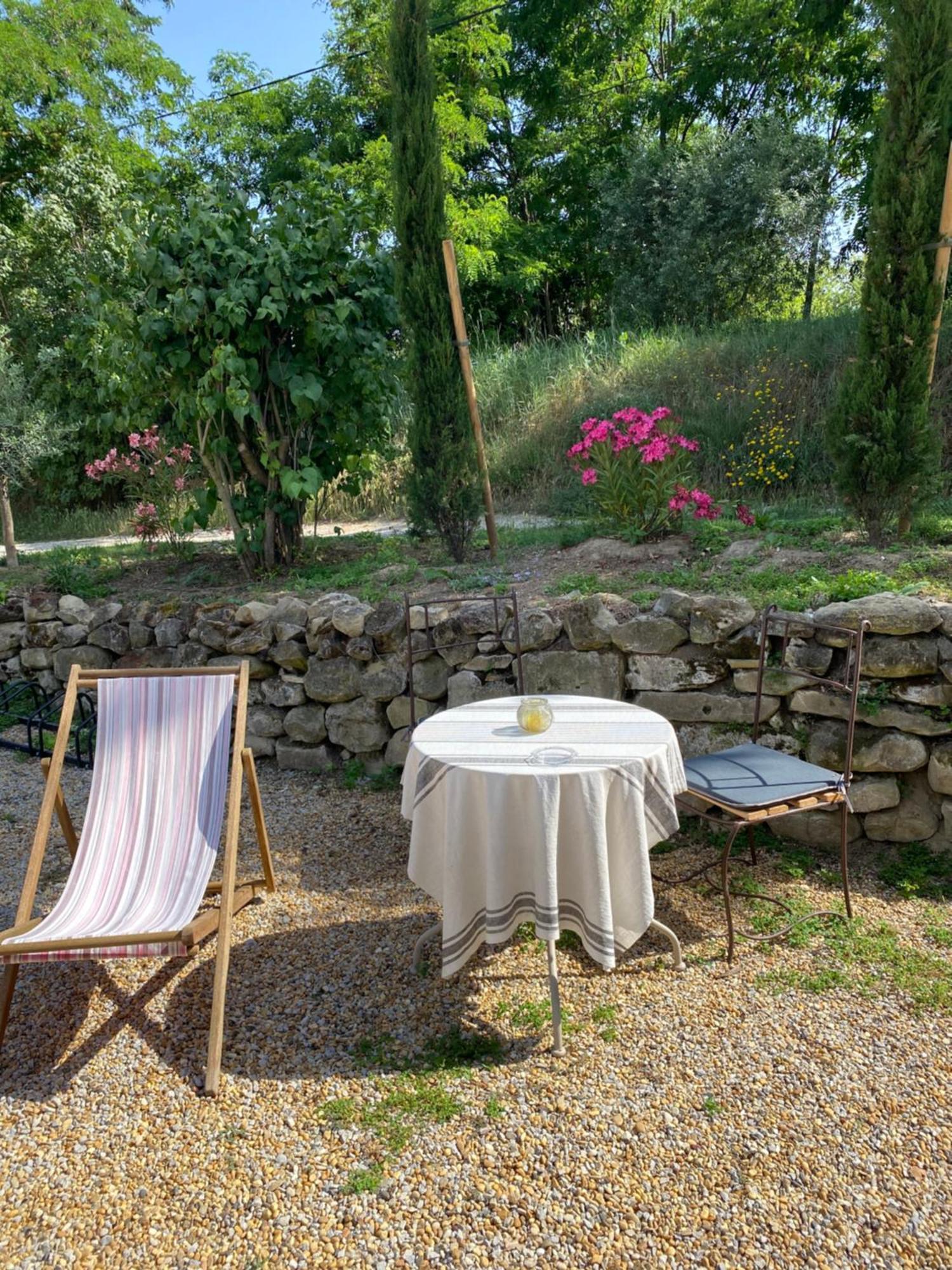 Villa La Magnanerie En Provence à Niozelles Extérieur photo